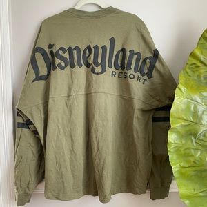 disneyland crewneck